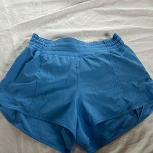 LULULEMON Hotty Hot 2.5 inch, High Rise, Size: 4, Color: Unidentified: Light blu